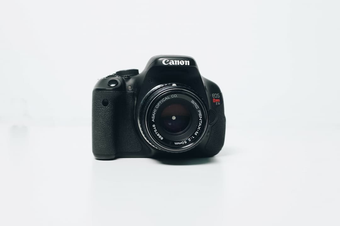 Canon T3i, uma ótima câmera fotográfica para iniciantes.